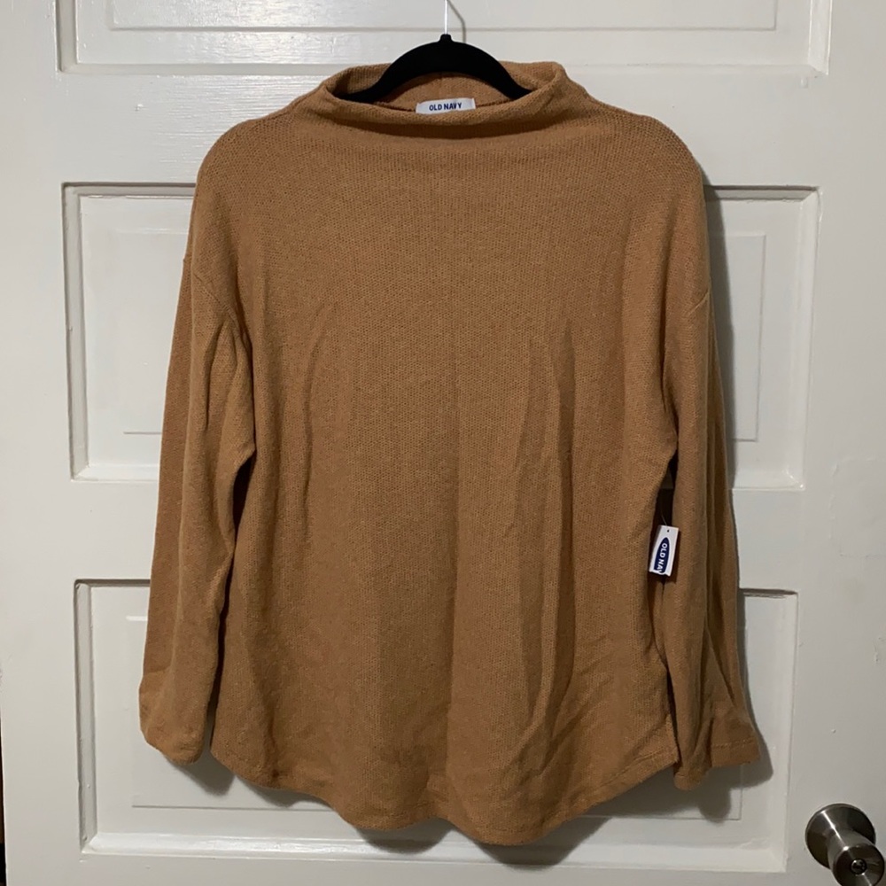 NWT Old Navy tan sweater